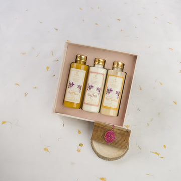 JiViSa Luxury Personal Care Gift Box (With Handmade Rakhi)